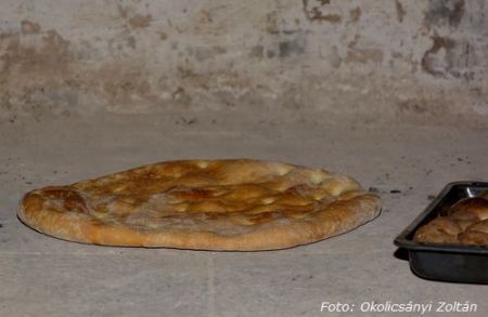 Hangistálló Nagyegyháza