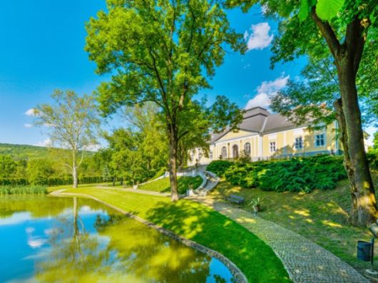 Ahol a falak mesélnek - kastélyszállodák, történelmi épületek Ahol a falak mesélnek - kastélyszállodák, történelmi épületek