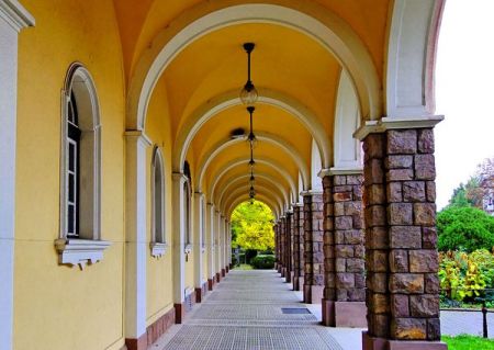 Szolnok Tisza Hotel u. Heilbad - Ungarn