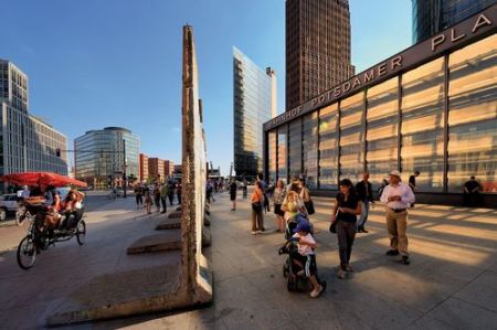 Berlin Potsdamer Platz / DZT