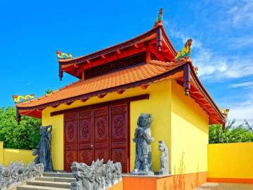 Vietnámi buddhista szentélyt avattak Simontornyán